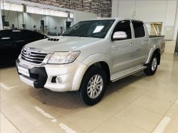 TOYOTA Hilux Caminhonete 3.0 16V 4P 4X4 SRV TURBO DIESEL CABINE DUPLA AUTOMTICO