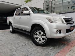 TOYOTA Hilux Caminhonete 3.0 16V 4P 4X4 SRV TURBO DIESEL CABINE DUPLA AUTOMTICO