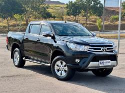 TOYOTA Hilux Caminhonete 2.8 16V SRV 4X4 DIESEL CABINE DUPLA AUTOMTICO