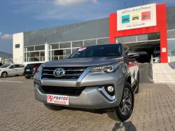 TOYOTA Hilux SW4 2.8 4P SRX 4X4 TURBO DIESEL AUTOMTICO