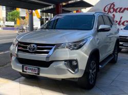 TOYOTA Hilux SW4 3.4 V6 24V 4P AUTOMTICO