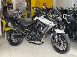 TRIUMPH Tiger 800 XR