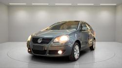 VOLKSWAGEN Polo Sedan 1.6 4P