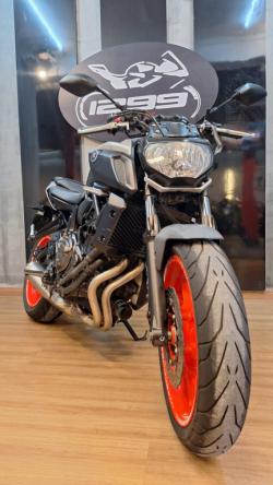 YAMAHA MT-07 700 ABS