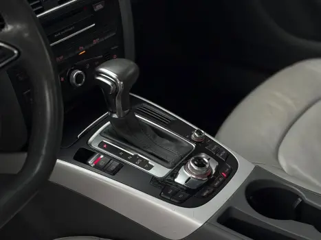 AUDI A5 1.8 16V 4P TFSI SPORTBACK AMBIENTE AUTOM�TICO, Foto 8