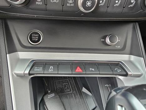 AUDI Q3 1.4 4P 35 TFSI PRESTIGE PLUS S-TRONIC AUTOM�TICO, Foto 3