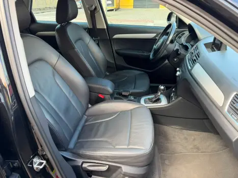 AUDI Q3 1.4 4P FLEX TFSI AMBITION S-TRONIC AUTOM�TICO, Foto 13