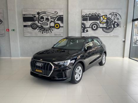 AUDI Q3 1.4 4P TFSI FLEX PRESTIGE S-TRONIC AUTOMTICO, Foto 3