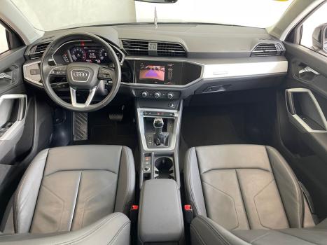 AUDI Q3 1.4 4P TFSI FLEX PRESTIGE S-TRONIC AUTOMTICO, Foto 9