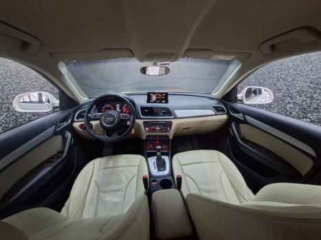 AUDI Q3 1.4 4P TFSI ATTRACTION S-TRONIC AUTOM�TICO, Foto 13