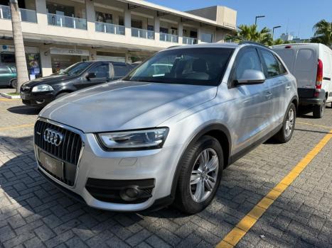 AUDI Q3 2.0 4P TFSI AMBIENTE QUATTRO S-TRONIC AUTOMÁTICO, Foto 3