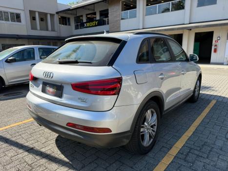 AUDI Q3 2.0 4P TFSI AMBIENTE QUATTRO S-TRONIC AUTOMÁTICO, Foto 4