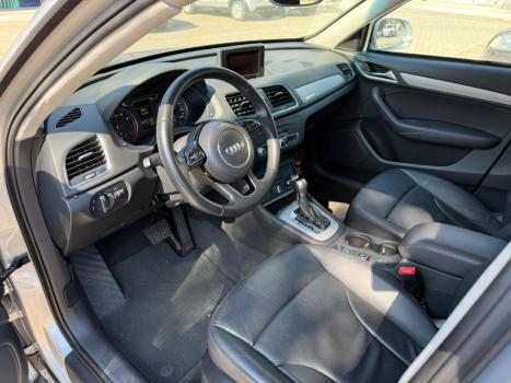 AUDI Q3 2.0 4P TFSI AMBIENTE QUATTRO S-TRONIC AUTOMÁTICO, Foto 7