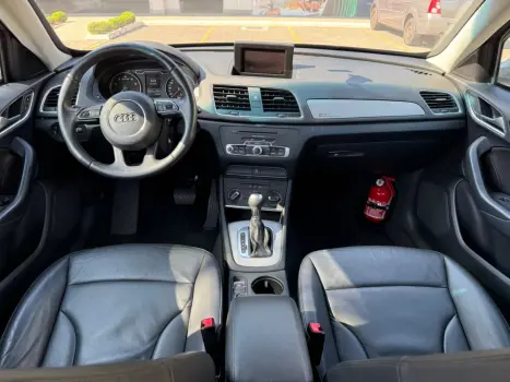 AUDI Q3 2.0 4P TFSI AMBIENTE QUATTRO S-TRONIC AUTOMÁTICO, Foto 11
