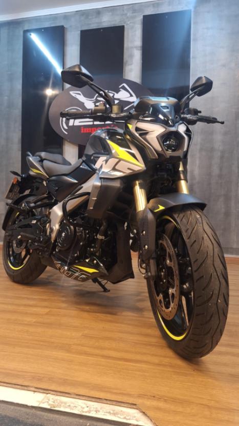 BAJAJ Dominar NS 400Z , Foto 1
