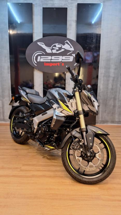 BAJAJ Dominar NS 400Z , Foto 2
