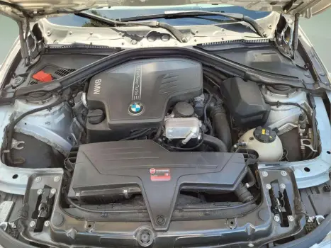 BMW 320I 2.0 16V 4P ACTIVE TURBO AUTOMÁTICO, Foto 21 BMW 320I 2.0 16V 4P ACTIVE TURBO AUTOMÁTICO, Foto 21