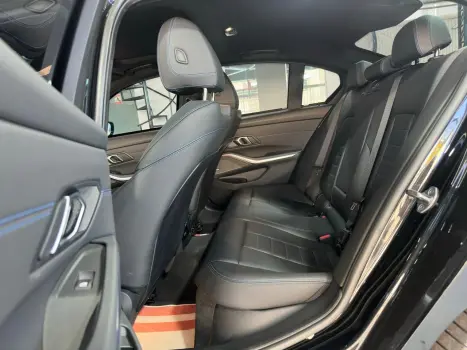 BMW 320I 2.0 16V 4P TURBO FLEX M SPORT AUTOM�TICO, Foto 16