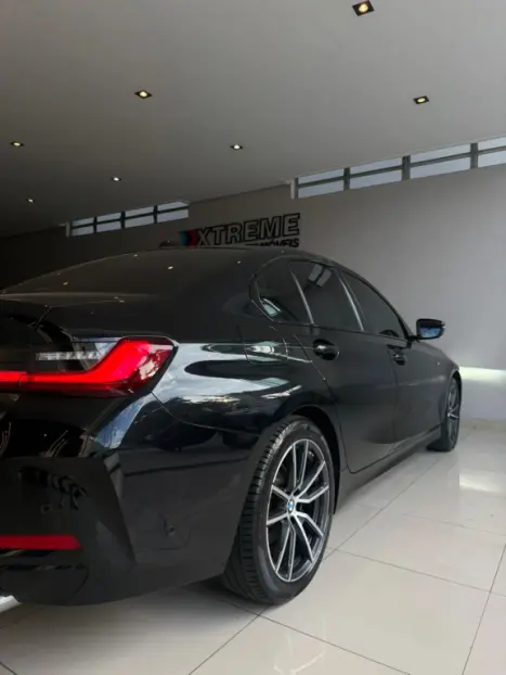 BMW 320I 2.0 16V 4P MODERN TURBO AUTOM�TICO, Foto 3