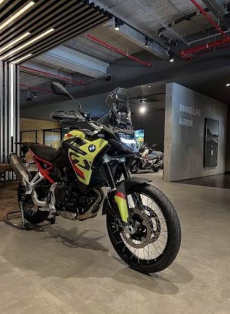 BMW F 900 GS PLUS, Foto 1