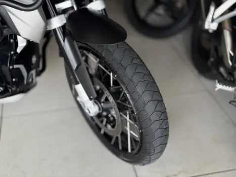 BMW R 1250 GS TRIPLE BLACK OPTION 719, Foto 4