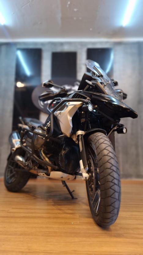 BMW R 1250 GS TRIPLE BLACK, Foto 1