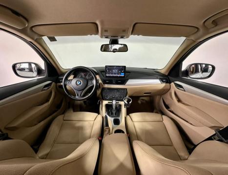 BMW X1 2.0 16V 4P 18I S DRIVE AUTOM�TICO, Foto 8