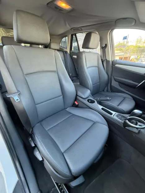 BMW X1 2.0 16V 4P S DRIVE 18I AUTOMTICO, Foto 9