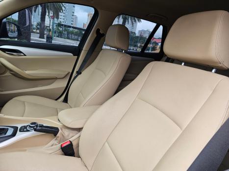 BMW X1 2.0 16V 4P S DRIVE 20I AUTOM�TICO, Foto 3