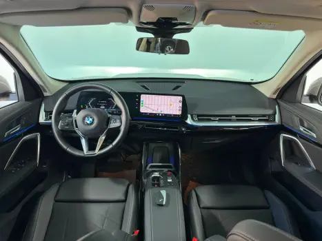 BMW X1 2.0 16V 4P S DRIVE 20I X-LINE TURBO AUTOM�TICO, Foto 14