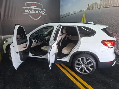 BMW X1 2.0 16V 4P SDRIVE 20I ACTIVEFLEX TURBO AUTOMTICO, Foto 17