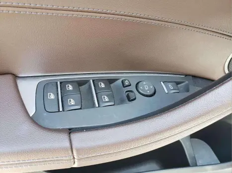 BMW X3 2.0 16V 4P HBRIDO X LINE XDRIVE30E STEPTRONIC AUTOMTICO, Foto 14