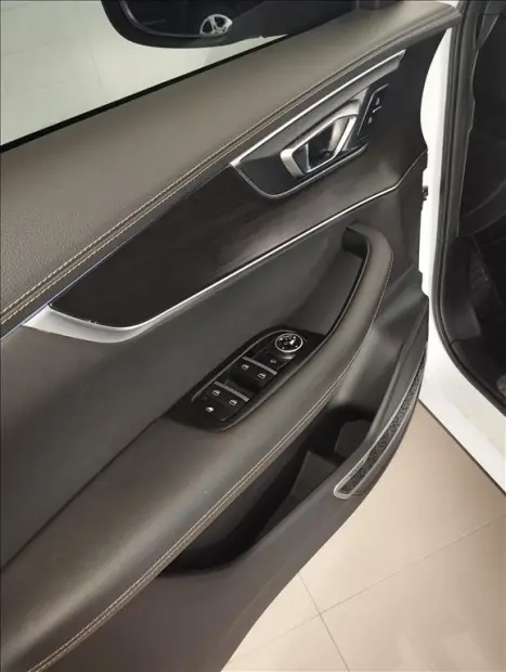 CHERY Tiggo 8 1.6 16V 4P TGDI TURBO TXS AUTOMTICO DCT, Foto 9