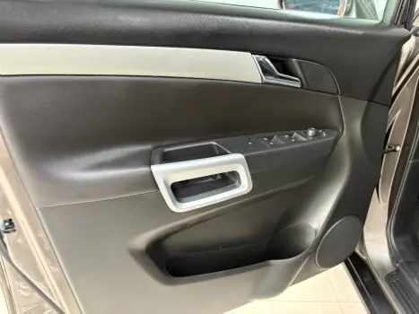 CHEVROLET Captiva Sport 2.4 16V SFI ECOTEC AUTOMÁTICO, Foto 14 CHEVROLET Captiva Sport 2.4 16V SFI ECOTEC AUTOMÁTICO, Foto 14