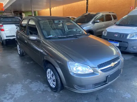 CHEVROLET Classic Sedan 1.0 4P VHCE FLEX LS, Foto 3 CHEVROLET Classic Sedan 1.0 4P VHCE FLEX LS, Foto 3