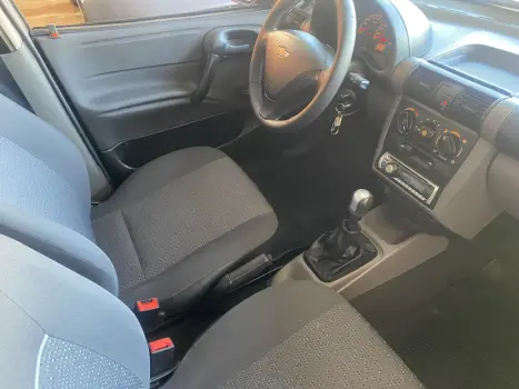 CHEVROLET Classic Sedan 1.0 4P VHCE FLEX LS, Foto 5 CHEVROLET Classic Sedan 1.0 4P VHCE FLEX LS, Foto 5