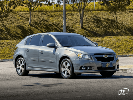 CHEVROLET Cruze Hatch 1.8 16V 4P LT SPORT6 FLEX AUTOM�TICO, Foto 3