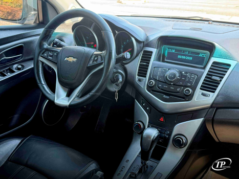 CHEVROLET Cruze Hatch 1.8 16V 4P LT SPORT6 FLEX AUTOM�TICO, Foto 7