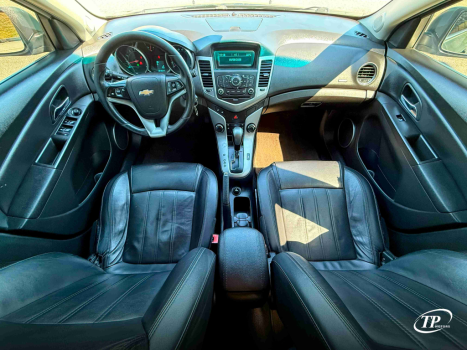 CHEVROLET Cruze Hatch 1.8 16V 4P LT SPORT6 FLEX AUTOM�TICO, Foto 8