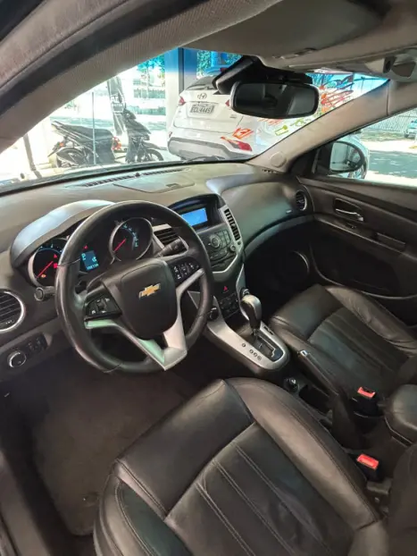 CHEVROLET Cruze Sedan 1.8 16V 4P LT ECOTEC FLEX AUTOMTICO, Foto 2