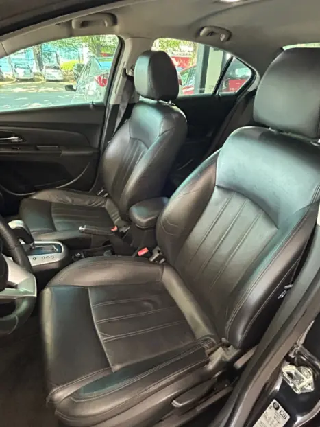 CHEVROLET Cruze Sedan 1.8 16V 4P LT ECOTEC FLEX AUTOMTICO, Foto 6
