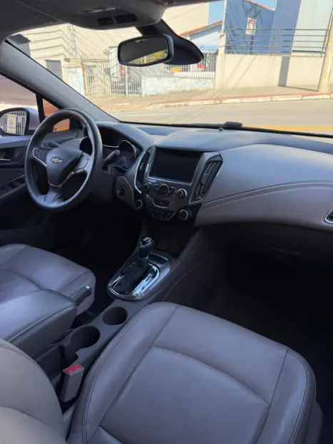 CHEVROLET Cruze Sedan 1.4 16V 4P LTZ FLEX TURBO AUTOM�TICO, Foto 15