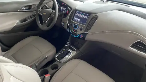 CHEVROLET Cruze Sedan 1.4 16V 4P LTZ FLEX TURBO AUTOM�TICO, Foto 3