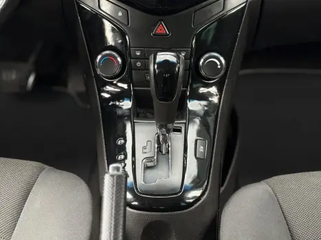 CHEVROLET Cruze Sedan 1.8 16V 4P LT ECOTEC FLEX AUTOM�TICO, Foto 15