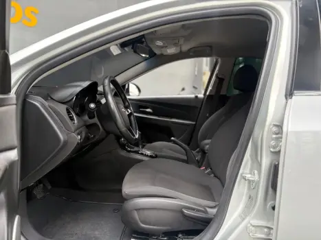 CHEVROLET Cruze Sedan 1.8 16V 4P LT ECOTEC FLEX AUTOM�TICO, Foto 16