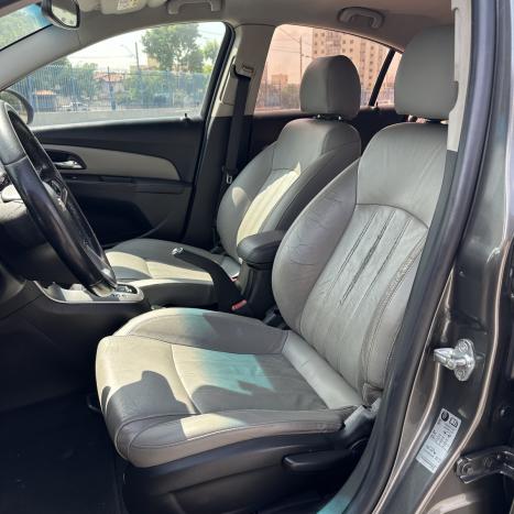 CHEVROLET Cruze Sedan 1.8 16V 4P LTZ ECOTEC FLEX AUTOM�TICO, Foto 9