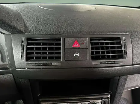 CHEVROLET Meriva 1.8 4P , Foto 11 CHEVROLET Meriva 1.8 4P , Foto 11