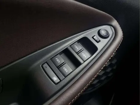 CHEVROLET Montana 1.2 12V FLEX LTZ TURBO AUTOMTICO, Foto 10