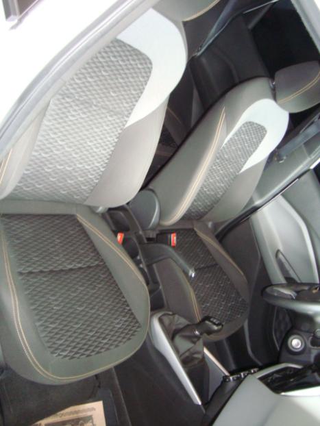 CHEVROLET Montana 1.2 12V FLEX LT TURBO, Foto 5