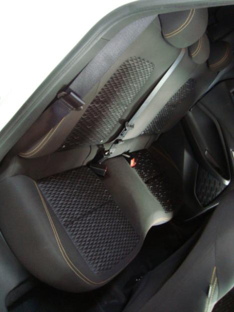CHEVROLET Montana 1.2 12V FLEX LT TURBO, Foto 6